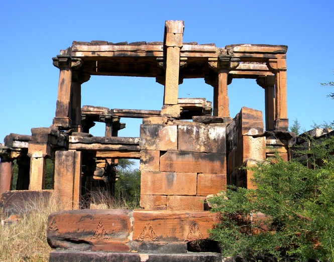 Ruins@Paddhargadh